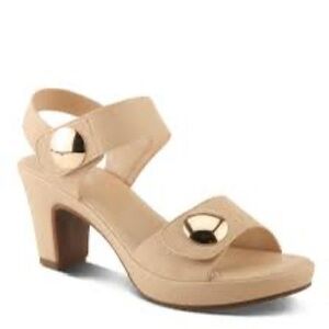 Patrizia Dade Woven Sandals by Spring Step. NWOB, Size 7